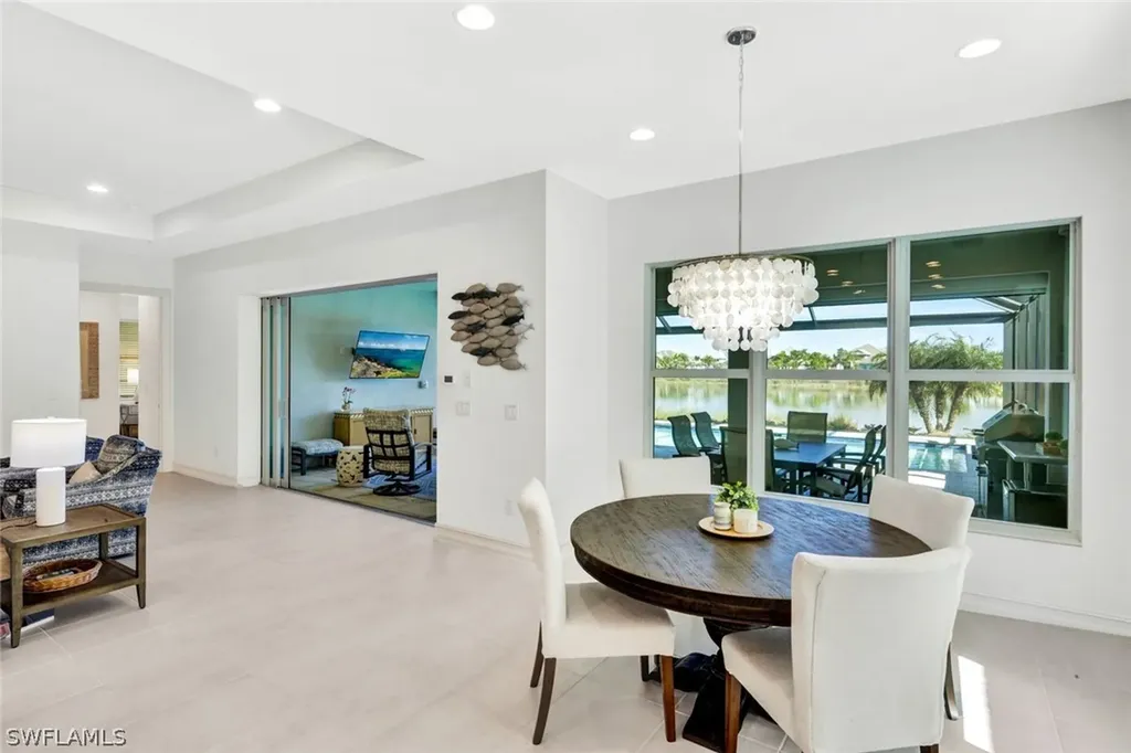 6161 Megans Bay Drive Naples FL 34113
