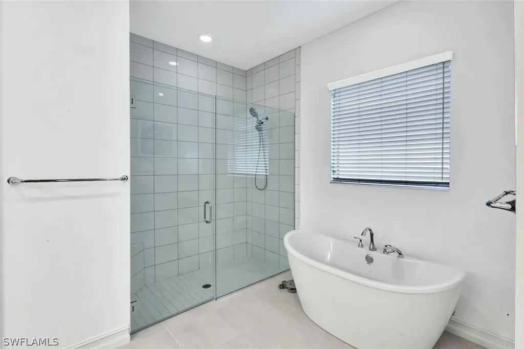 6161 Megans Bay Drive Naples FL 34113