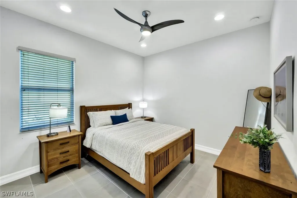 6161 Megans Bay Drive Naples FL 34113