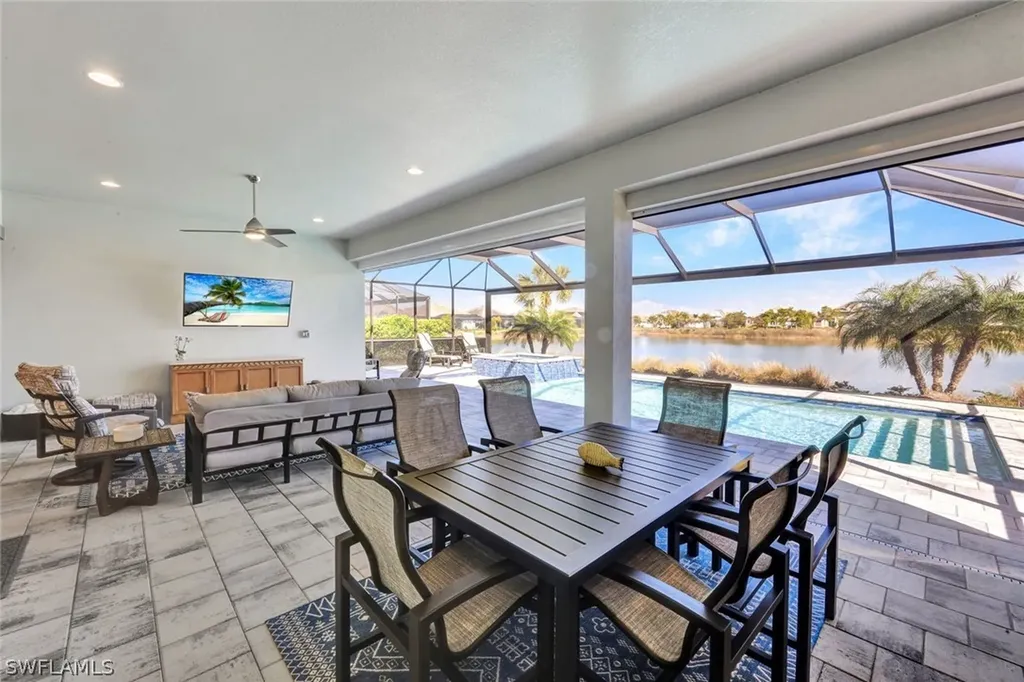 6161 Megans Bay Drive Naples FL 34113