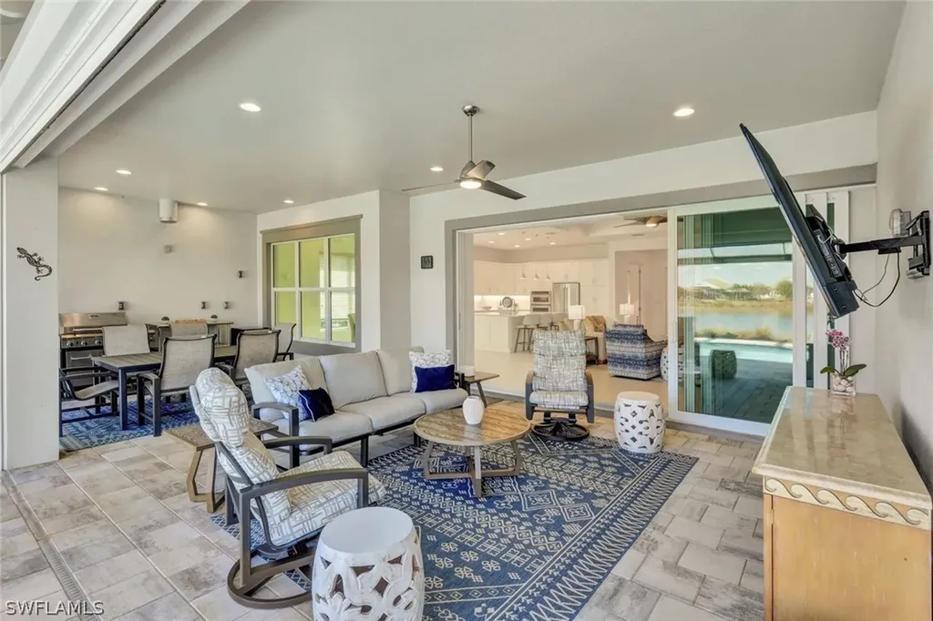 6161 Megans Bay Drive Naples FL 34113