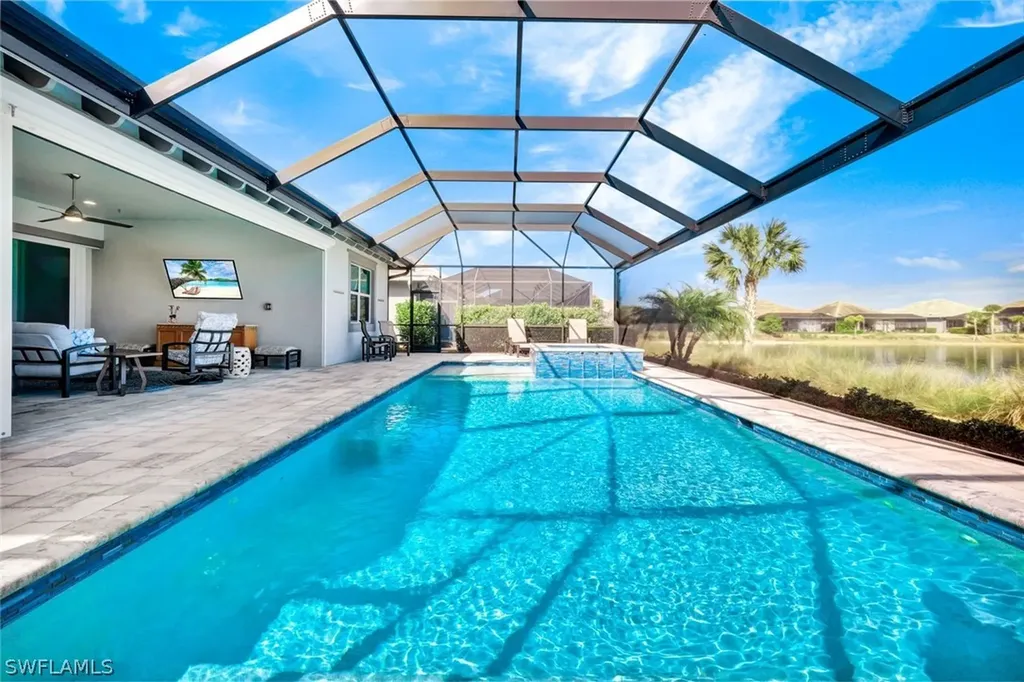 6161 Megans Bay Drive Naples FL 34113
