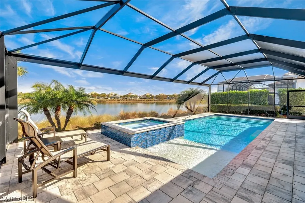 6161 Megans Bay Drive Naples FL 34113