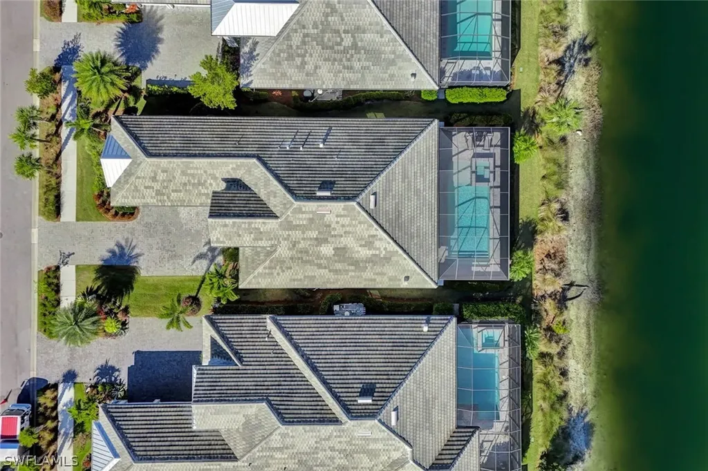 6161 Megans Bay Drive Naples FL 34113