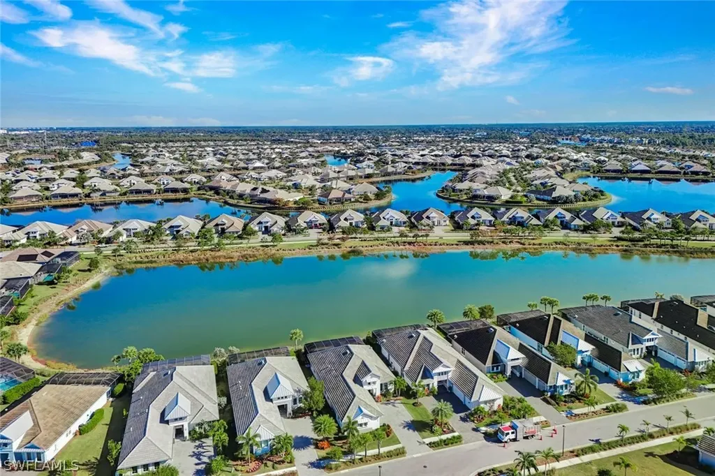 6161 Megans Bay Drive Naples FL 34113