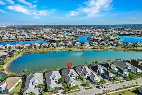 6161 Megans Bay Drive Naples FL 34113