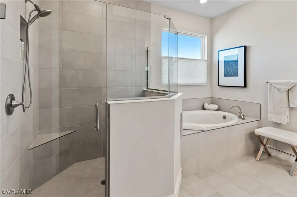 28137 Captiva Shell Loop Bonita Springs FL 34135