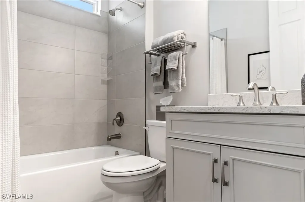 28137 Captiva Shell Loop Bonita Springs FL 34135