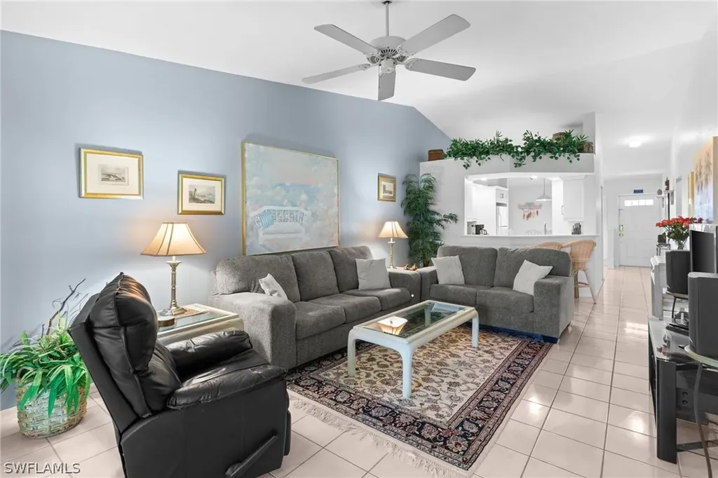 864 Gulf Pavilion Drive Naples FL 34108