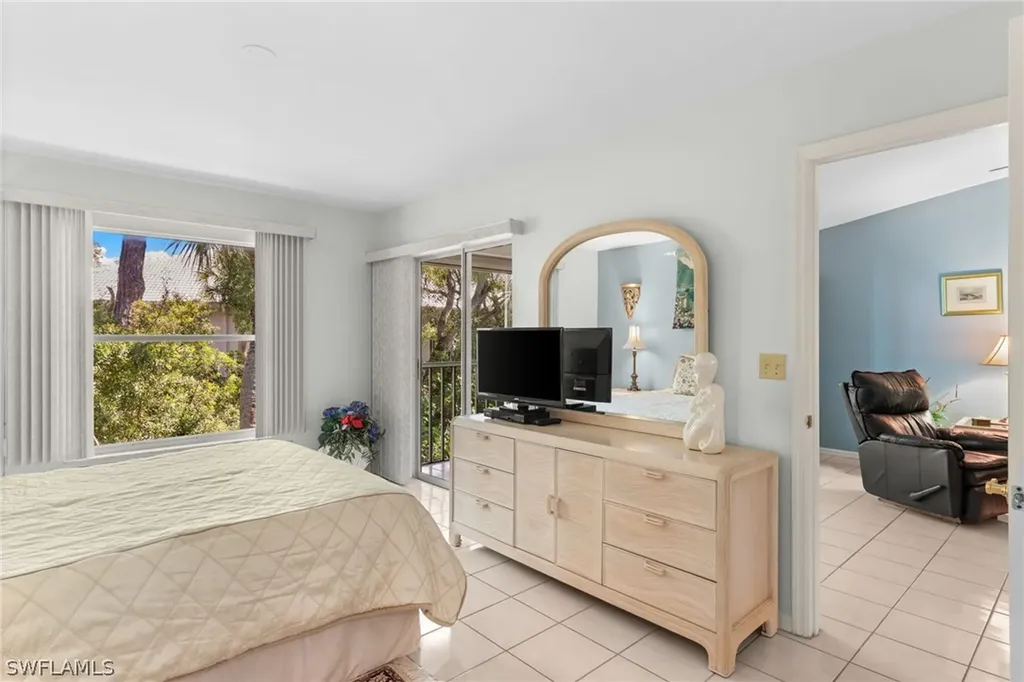 864 Gulf Pavilion Drive Naples FL 34108