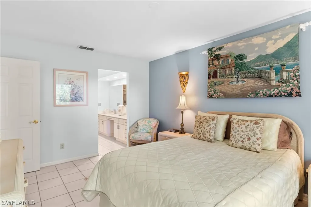 864 Gulf Pavilion Drive Naples FL 34108