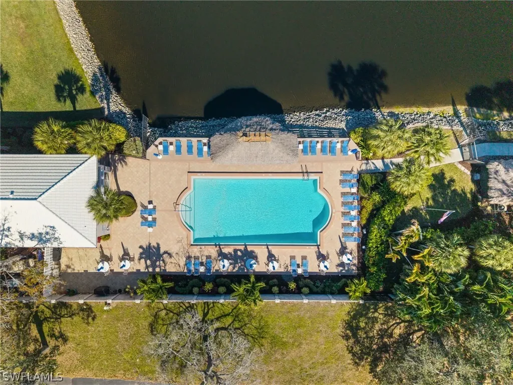 864 Gulf Pavilion Drive Naples FL 34108