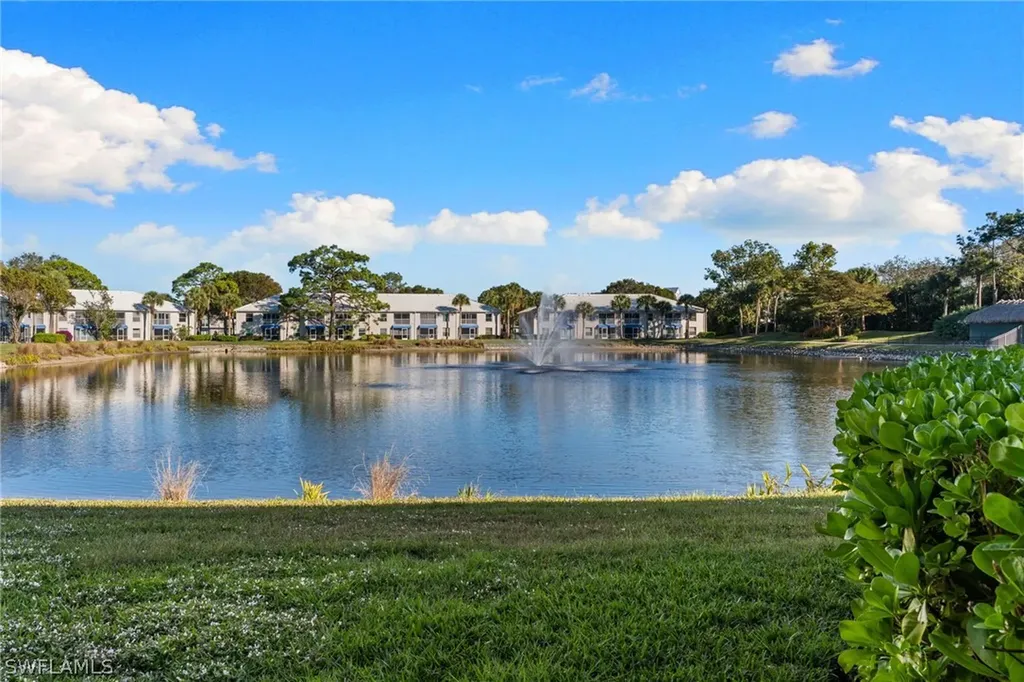 864 Gulf Pavilion Drive Naples FL 34108