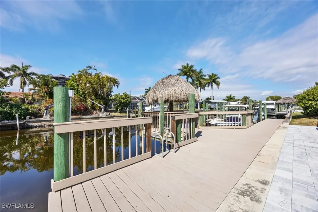 5328 Mayfair Court Cape Coral FL 33904