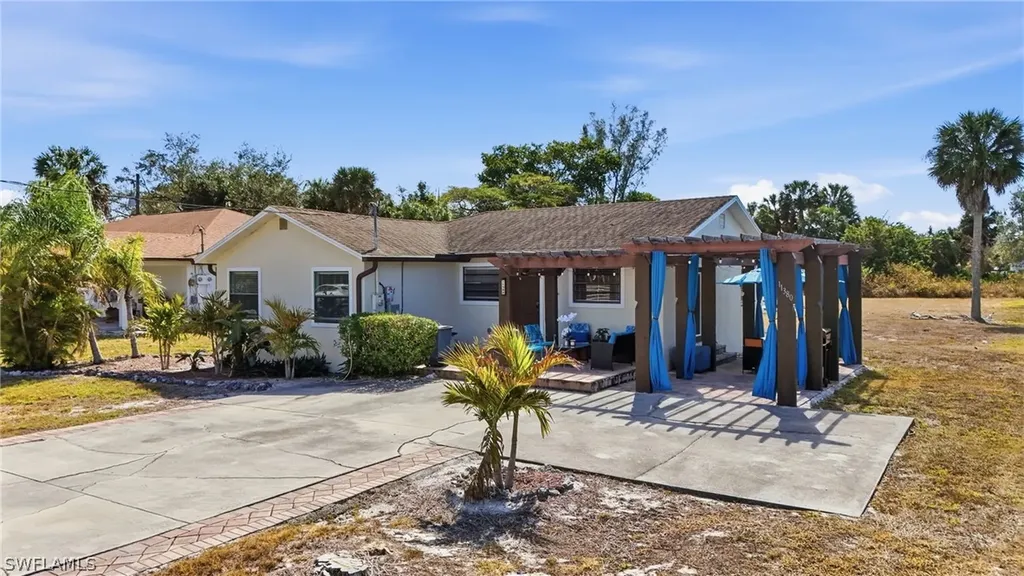 11380 Dean Street Bonita Springs FL 34135