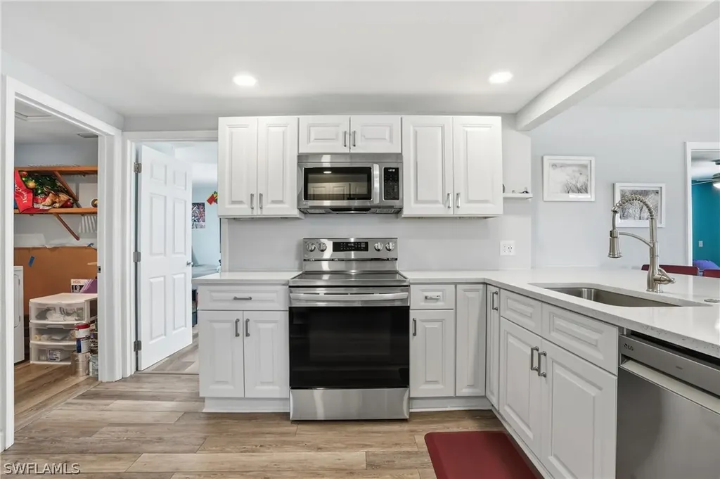 11380 Dean Street Bonita Springs FL 34135