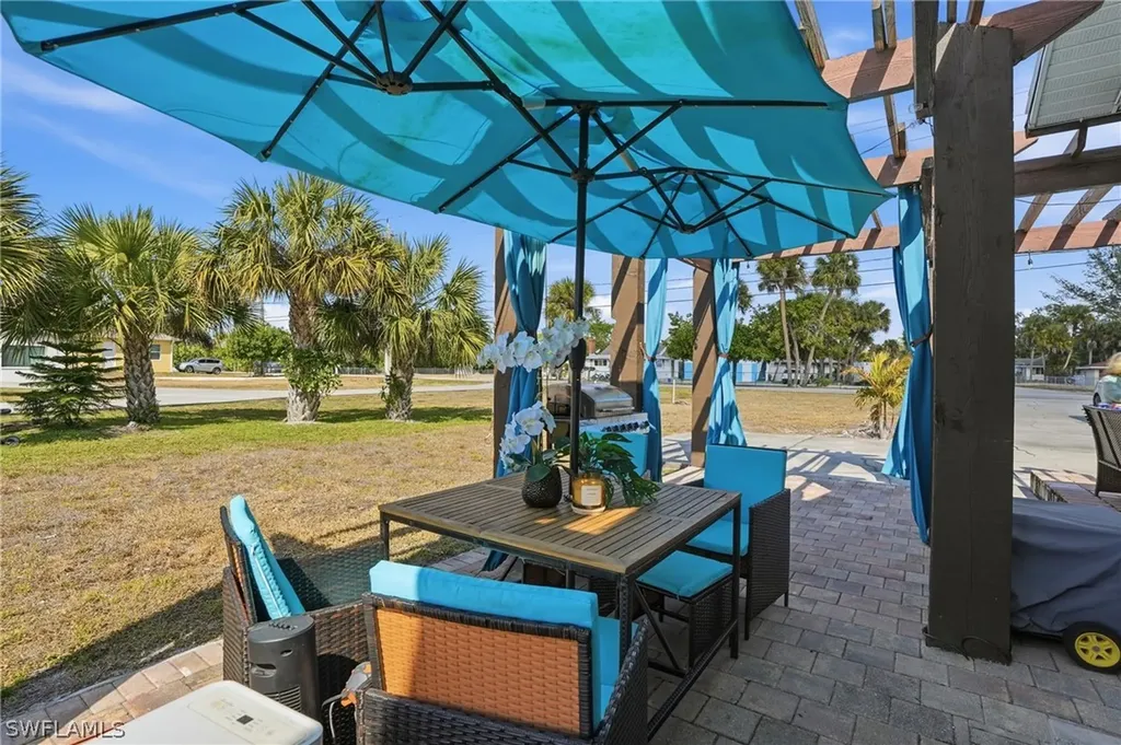 11380 Dean Street Bonita Springs FL 34135