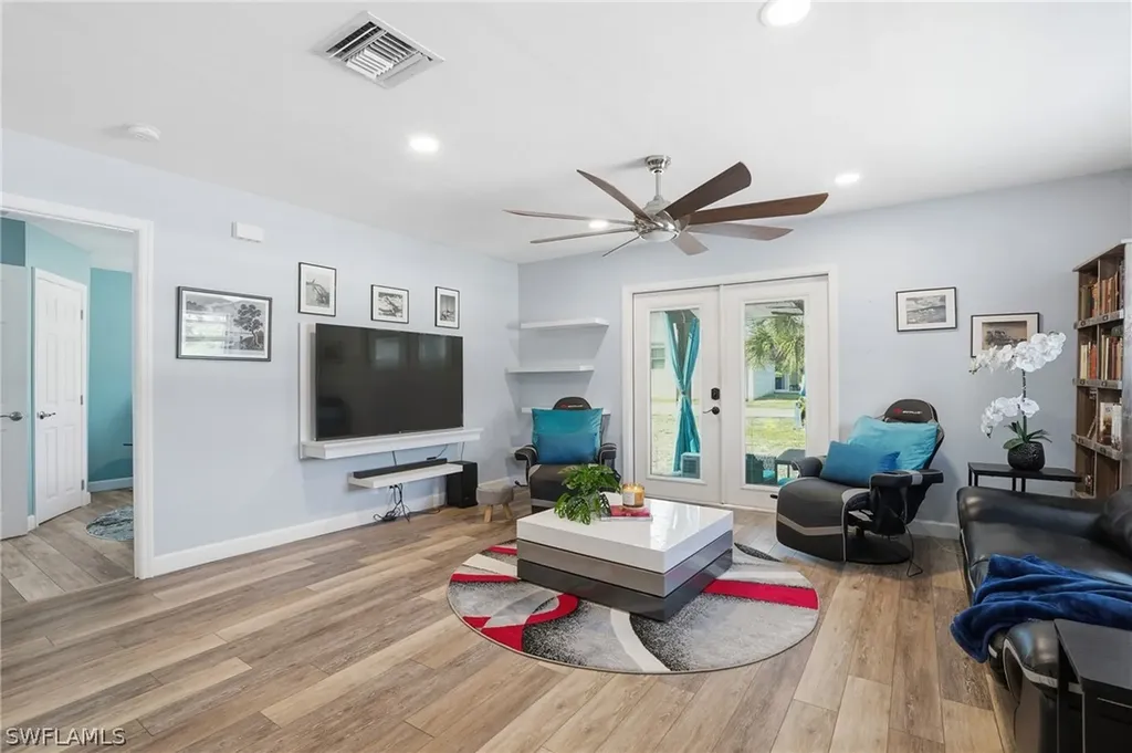 11380 Dean Street Bonita Springs FL 34135