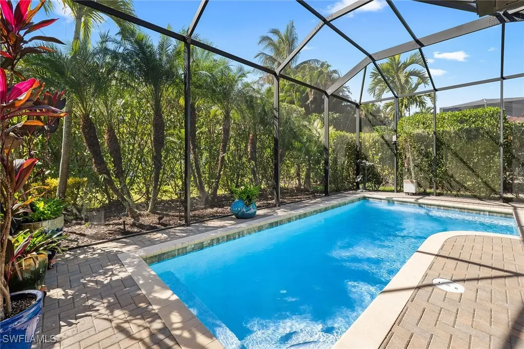 1286 Manado Drive Naples FL 34113