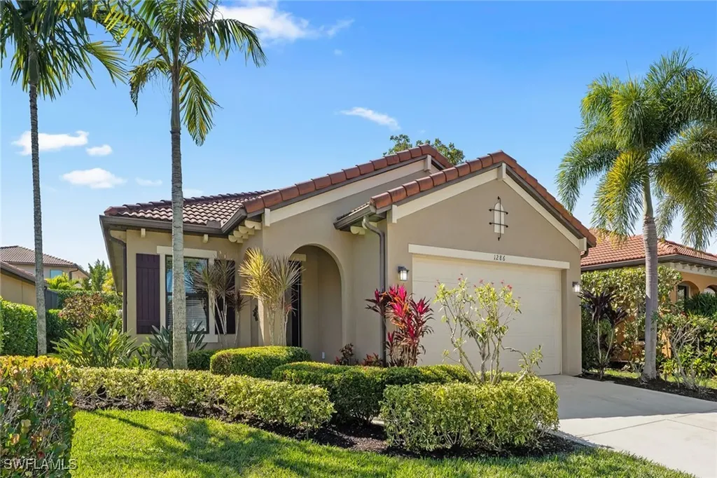 1286 Manado Drive Naples FL 34113