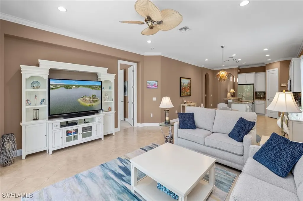 1286 Manado Drive Naples FL 34113