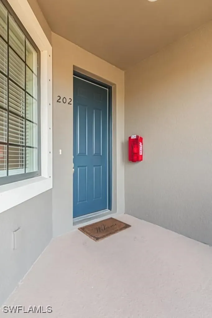 9378 Pocida Court Naples FL 34119