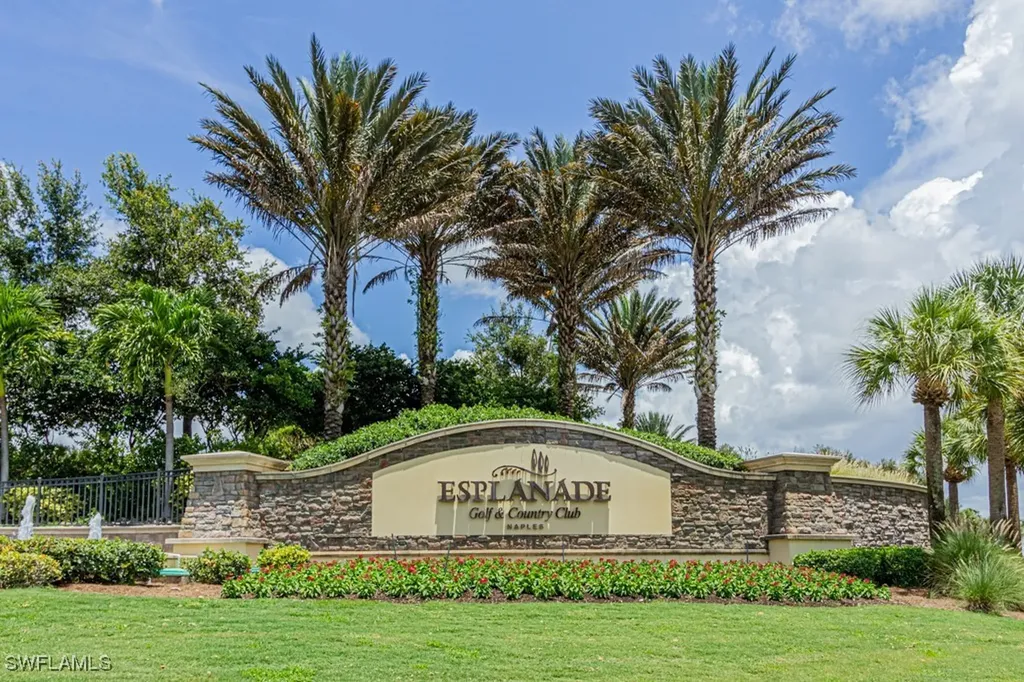 9378 Pocida Court Naples FL 34119