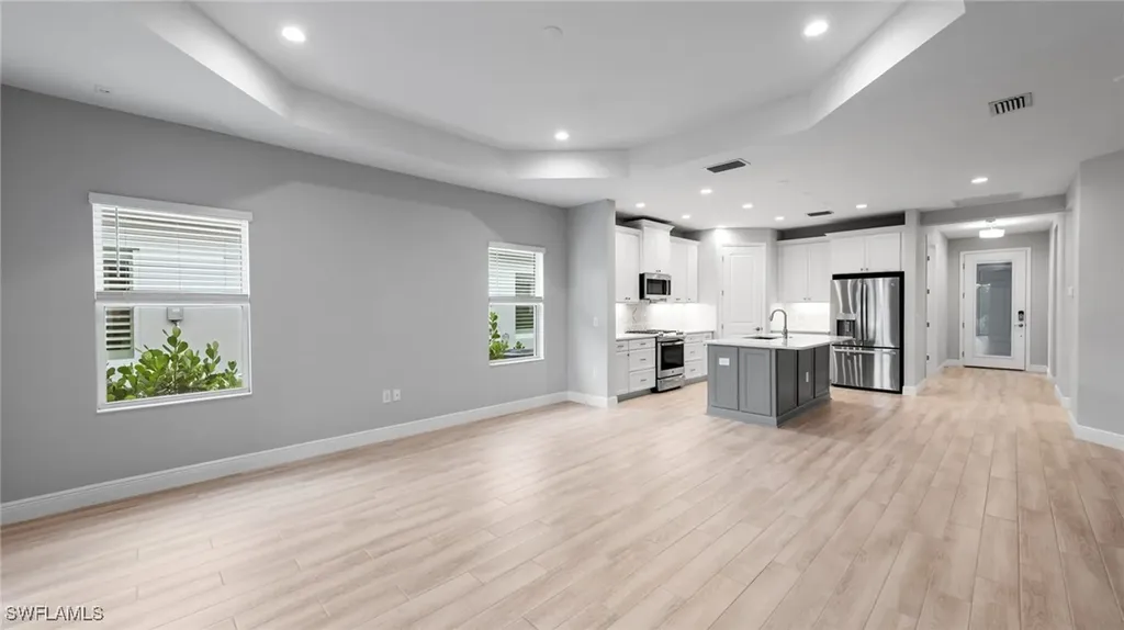 4568 Skysail Drive Naples FL 34120