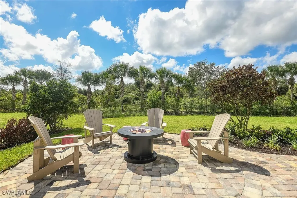 4174 Pegasus Way Naples FL 34120