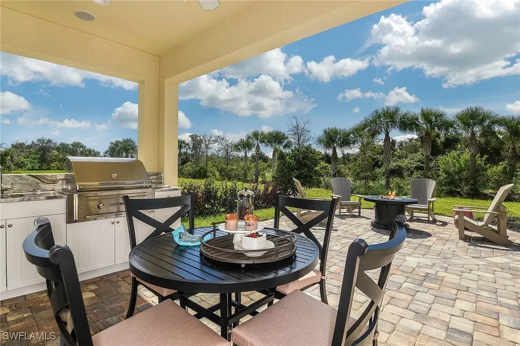 4174 Pegasus Way Naples FL 34120