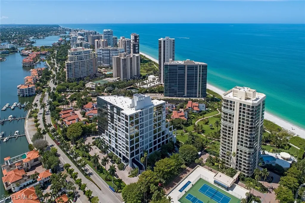 4751 Gulf Shore Boulevard N Naples FL 34103