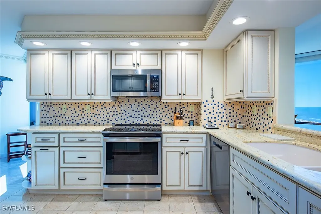 4751 Gulf Shore Boulevard N Naples FL 34103