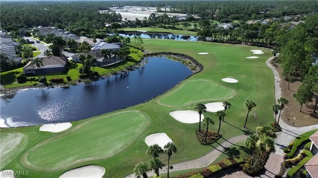 8225 Danbury Boulevard E Naples FL 34120