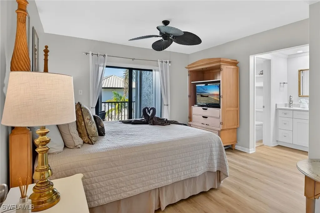 788 Park Shore Drive Naples FL 34103-3723