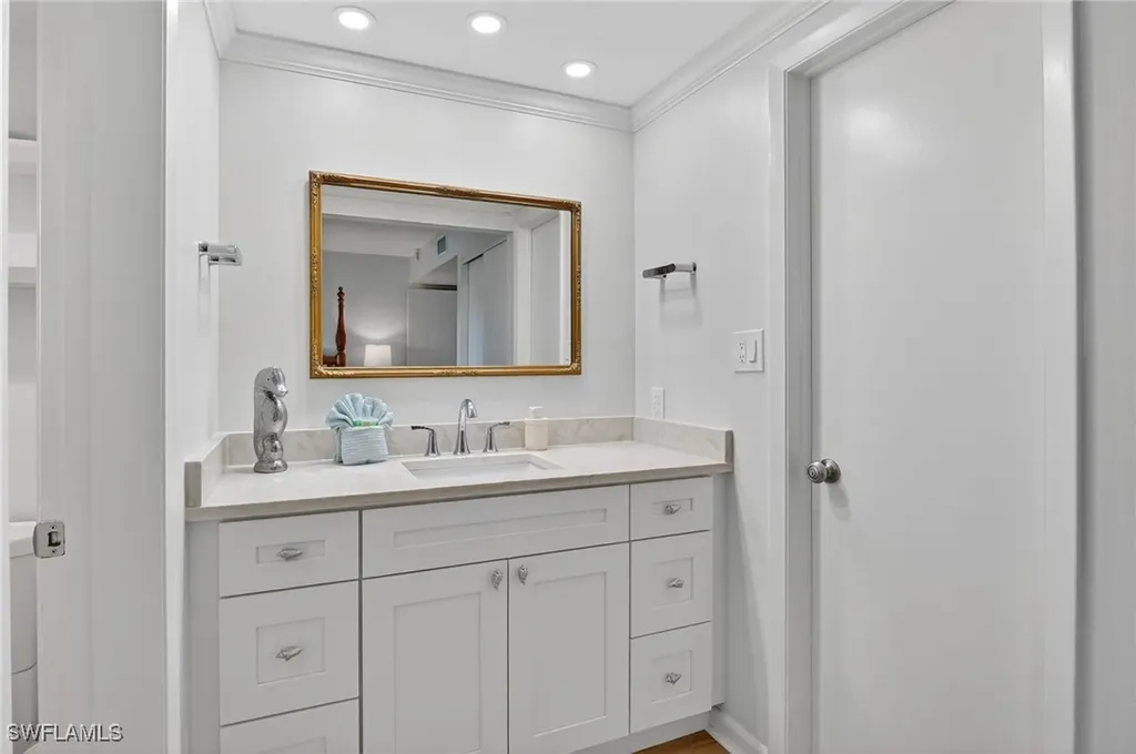 788 Park Shore Drive Naples FL 34103-3723