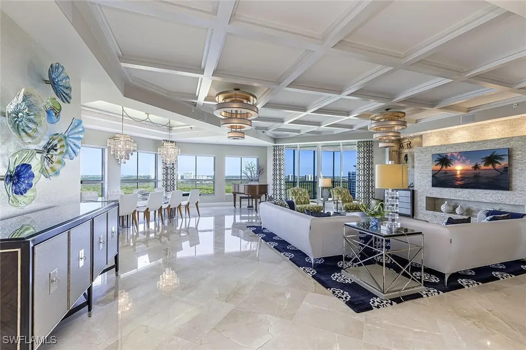 295 Grande Way Naples FL 34110