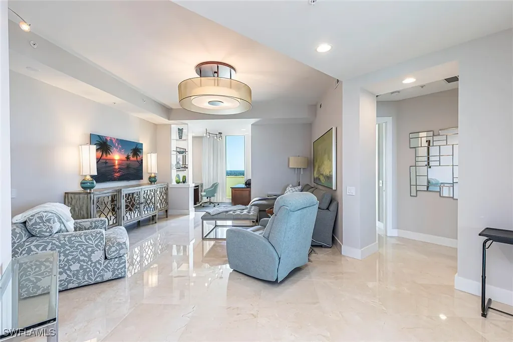 295 Grande Way Naples FL 34110