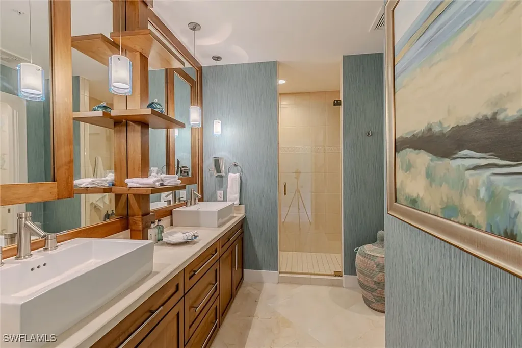 295 Grande Way Naples FL 34110