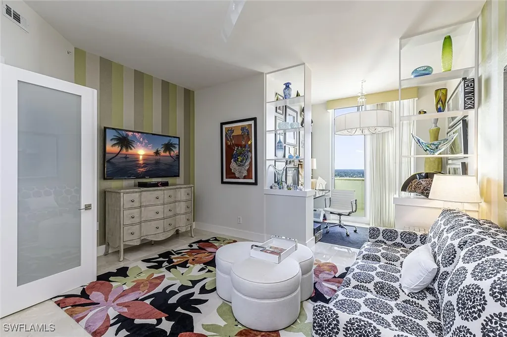 295 Grande Way Naples FL 34110