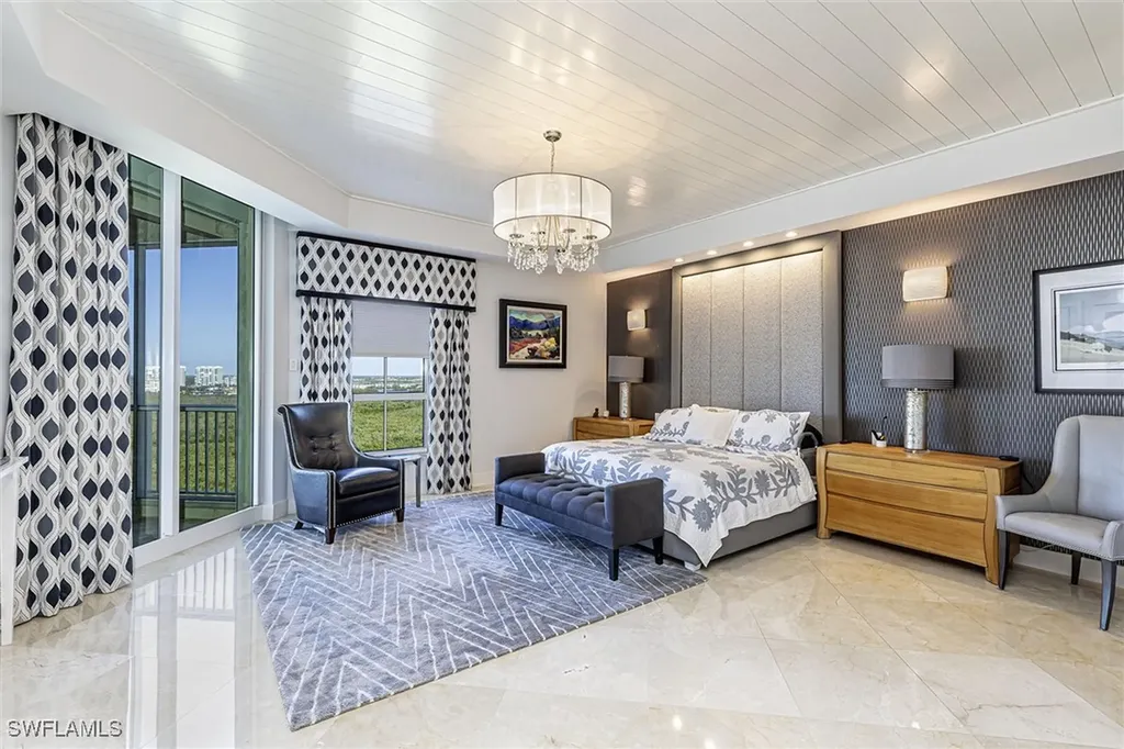 295 Grande Way Naples FL 34110