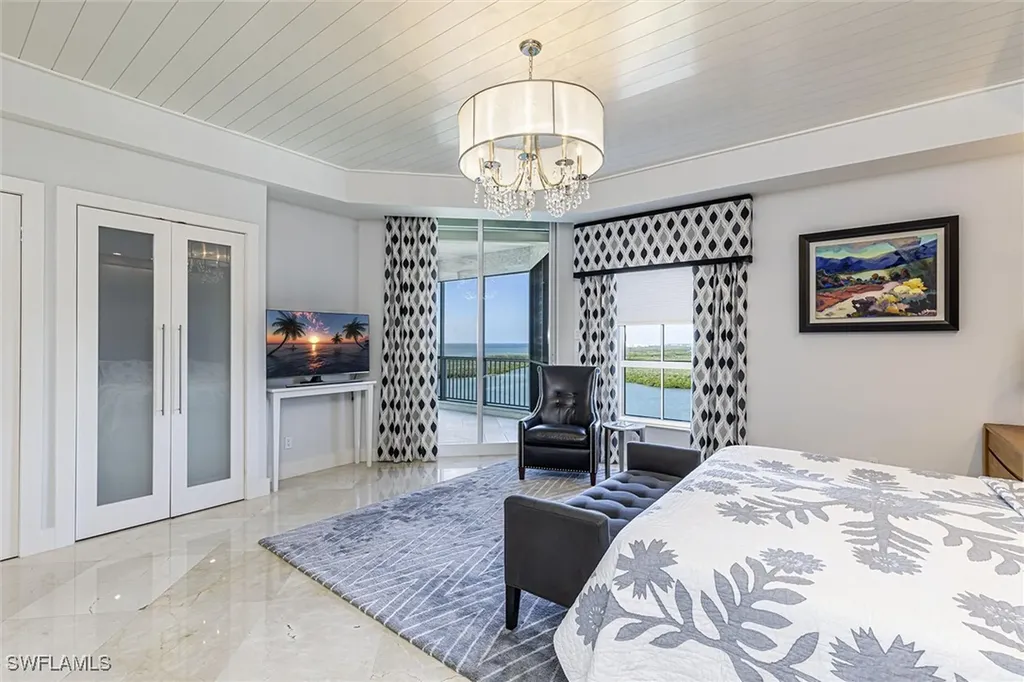 295 Grande Way Naples FL 34110