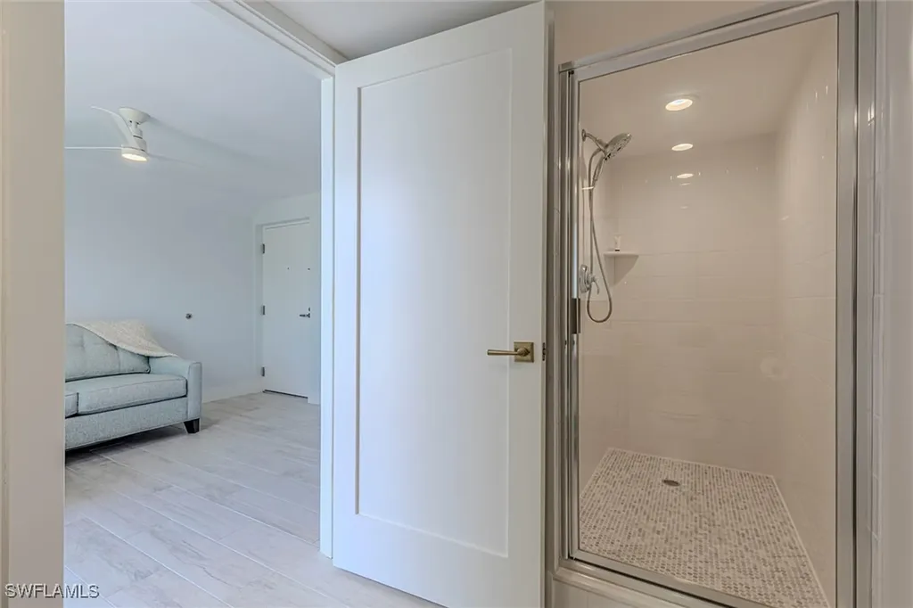 295 Grande Way Naples FL 34110