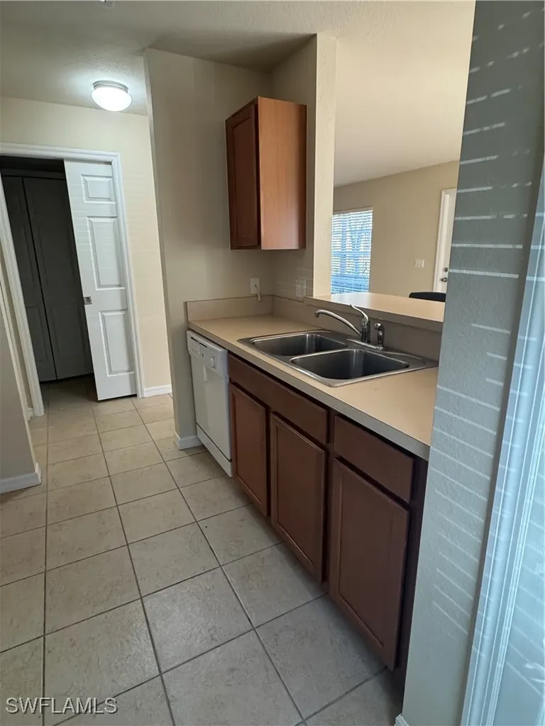 9068 Gervais Circle Naples FL 34120