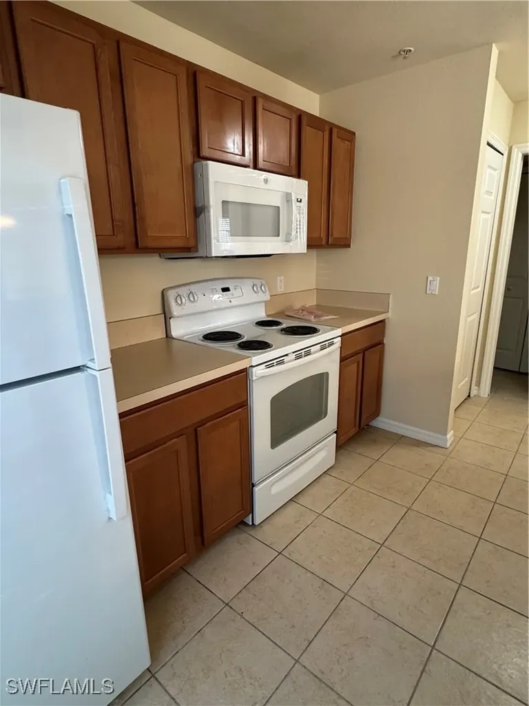 9068 Gervais Circle Naples FL 34120