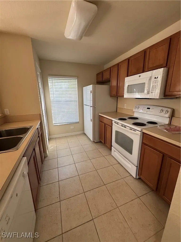 9068 Gervais Circle Naples FL 34120
