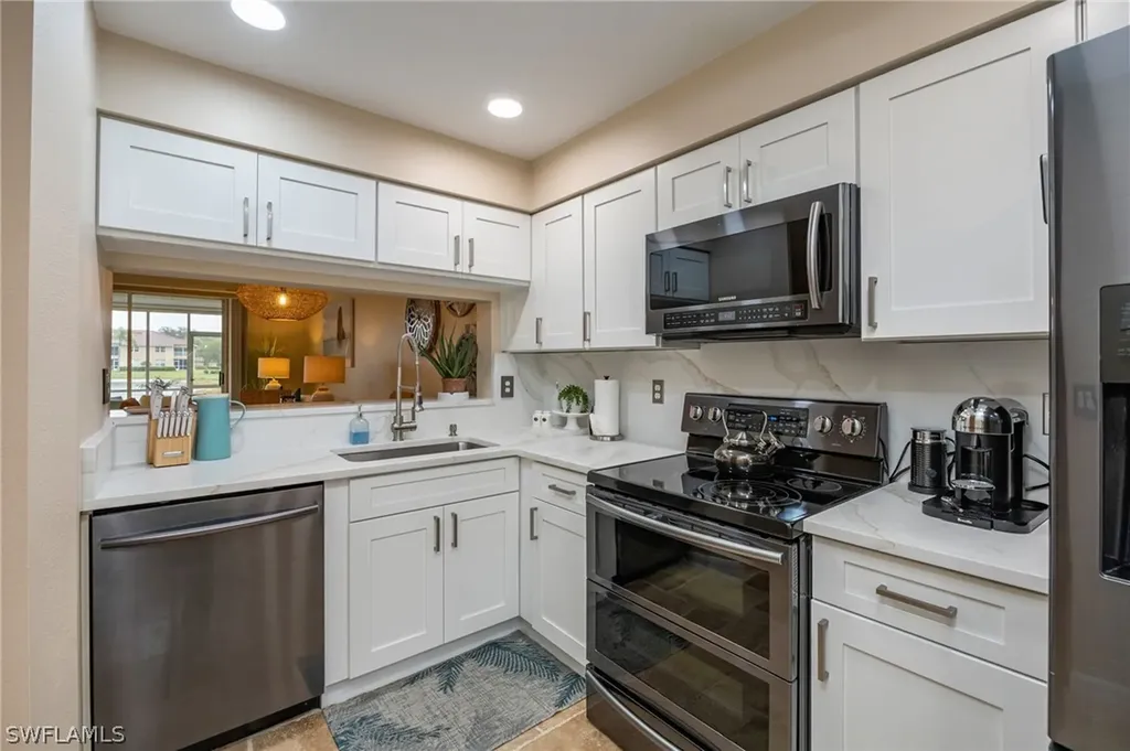 6650 Huntington Lakes Circle Naples FL 34119