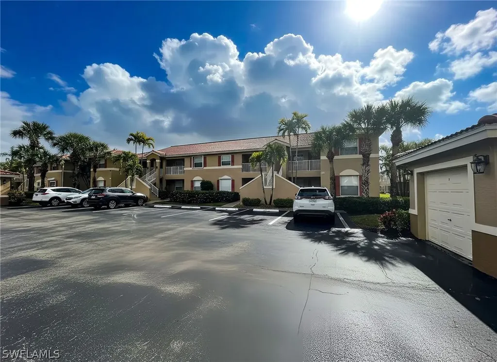 6650 Huntington Lakes Circle Naples FL 34119