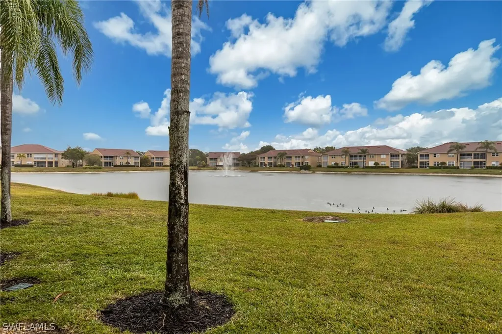 6650 Huntington Lakes Circle Naples FL 34119