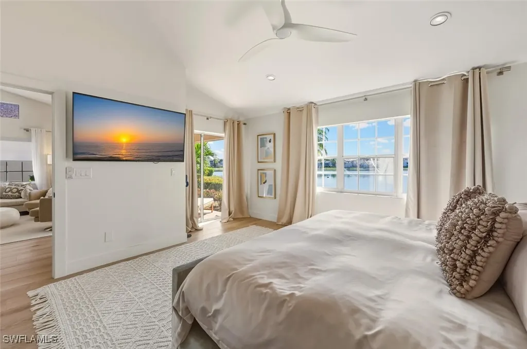 2730 Sailors Way Naples FL 34109
