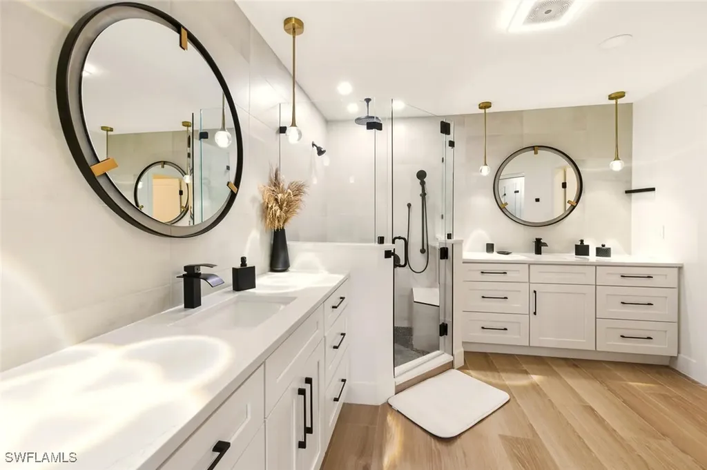 2730 Sailors Way Naples FL 34109